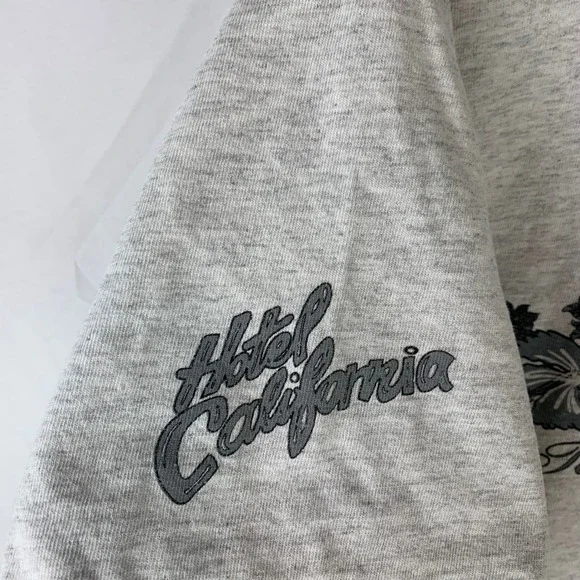 Hotel California Todos Santos Mexico T-Shirt Mens L Grey Floral Graphic Thrashed - Picture 8 of 12